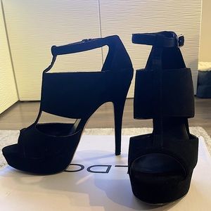 Aldo Platform Heels - New